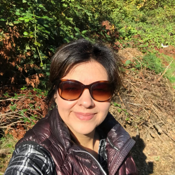 Meet your Posher, Shana - Picture 1 of 1